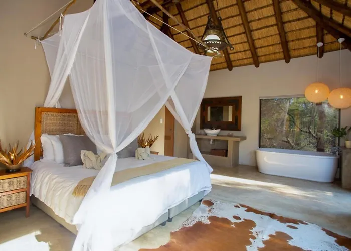 Kubu Bush Lodge