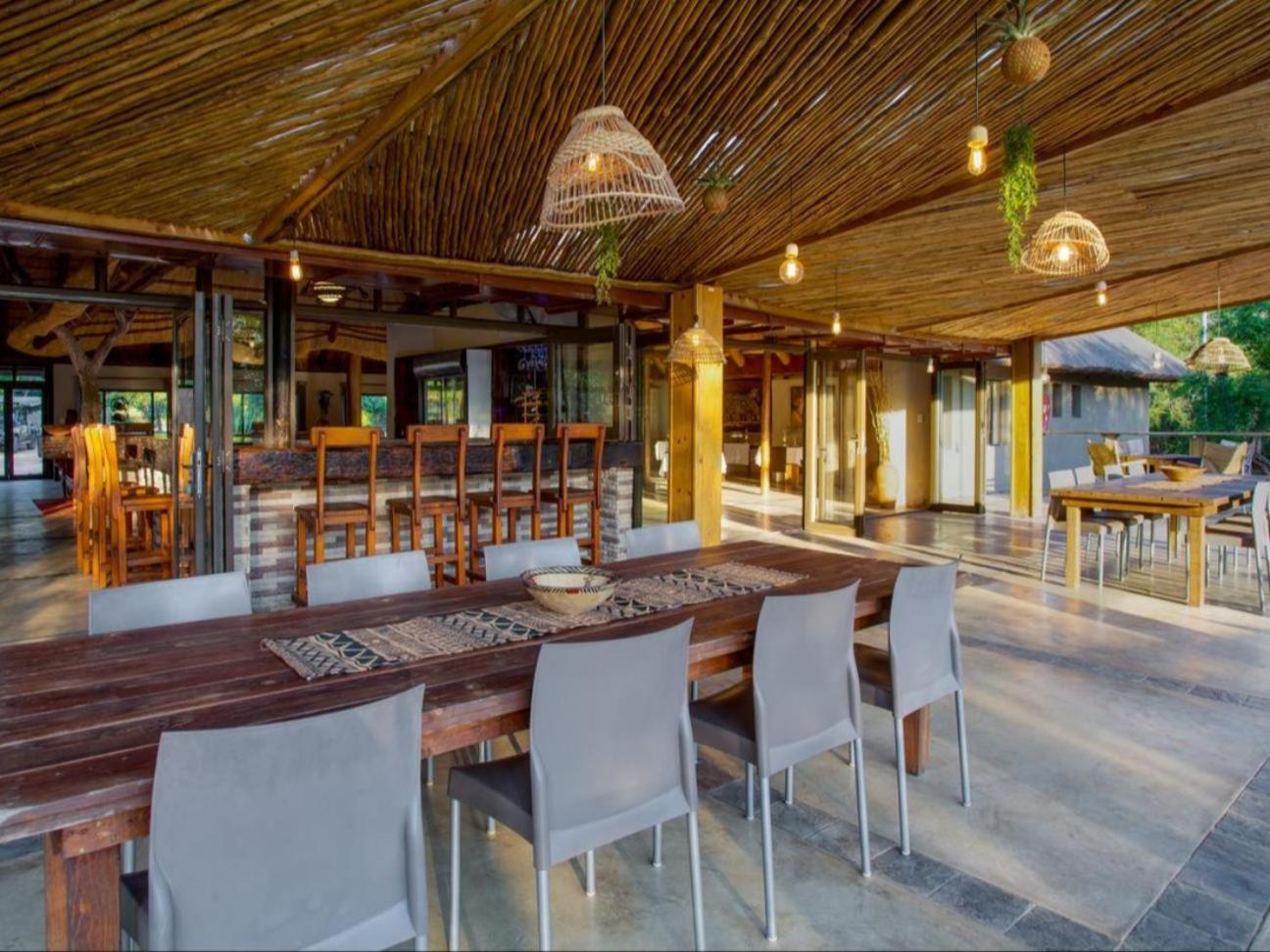 Kubu Bush Lodge