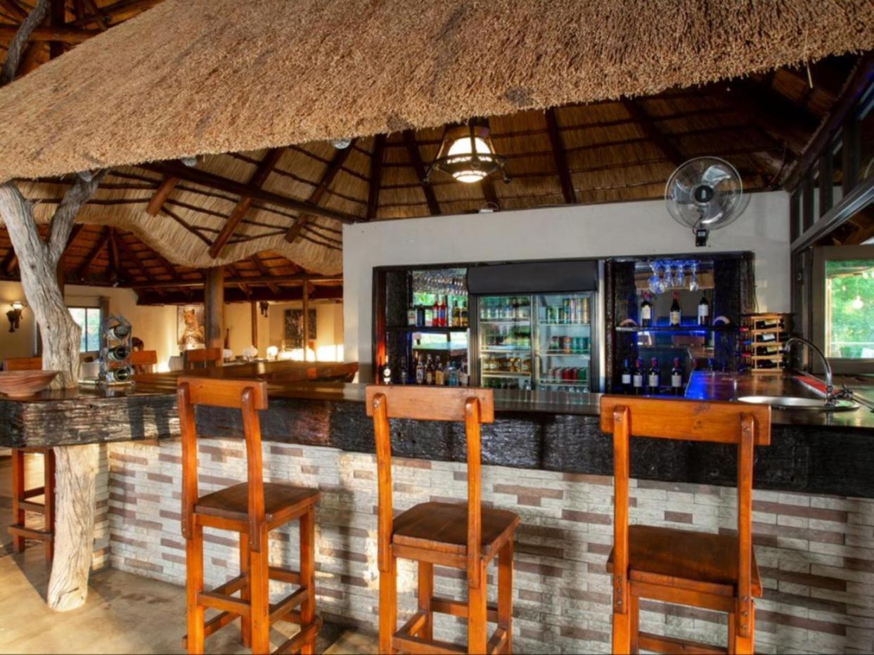 Lodge Kubu Bush